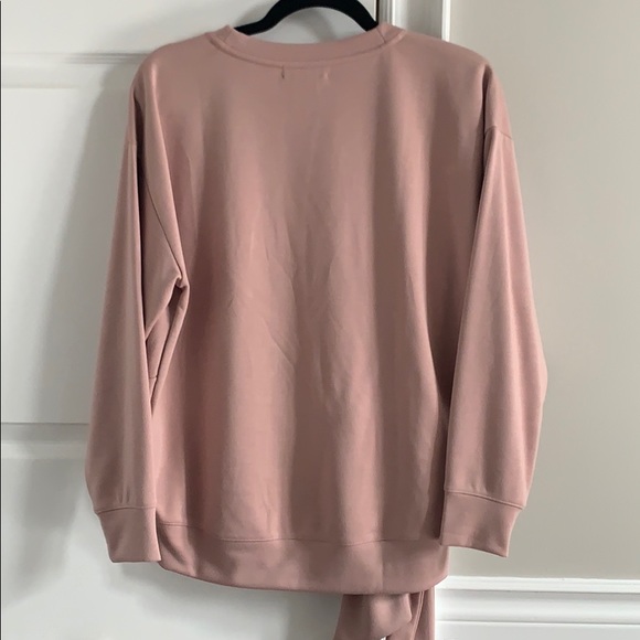 Pink sweater - Picture 4 of 4